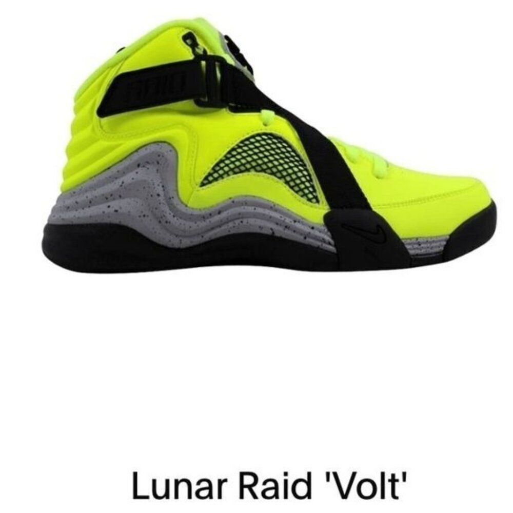 Nike ‘LUNAR RAID’ Volt Men Sneakers Size 10